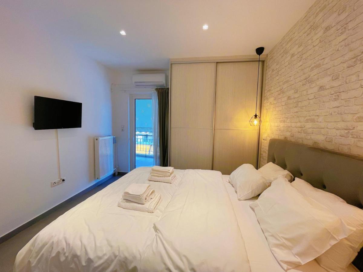 Wsd Hera Luxury Stylish 2Bd Apt With City View Balcony Near Merto Атина Екстериор снимка