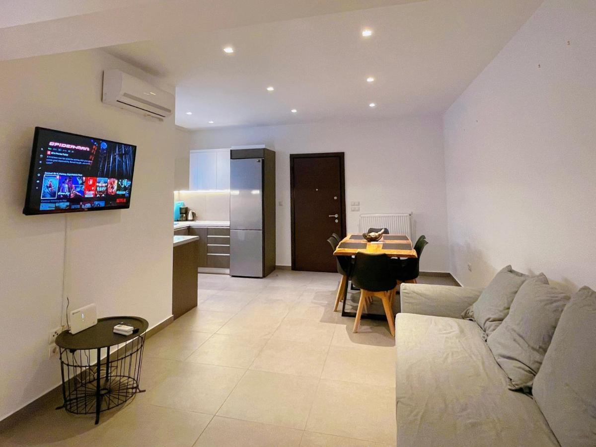 Wsd Hera Luxury Stylish 2Bd Apt With City View Balcony Near Merto Атина Екстериор снимка