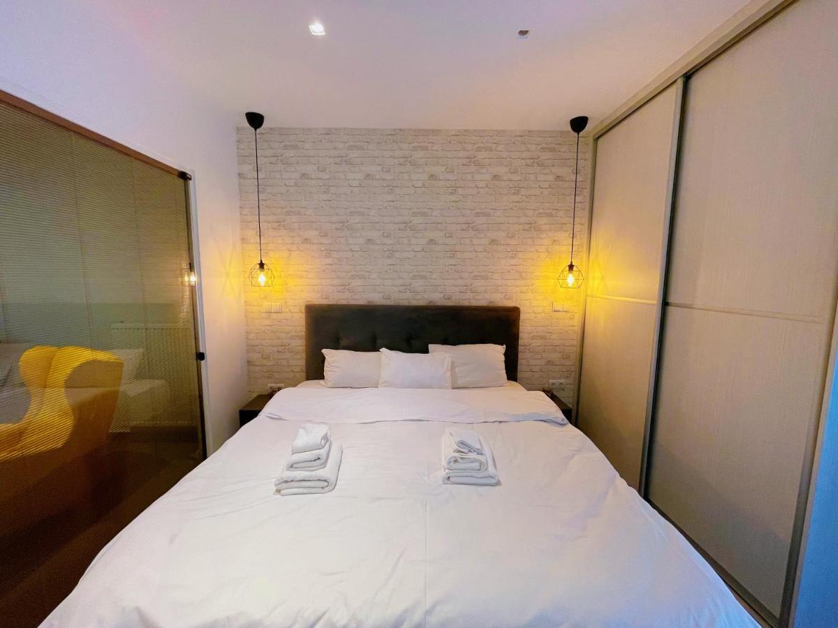 Wsd Hera Luxury Stylish 2Bd Apt With City View Balcony Near Merto Атина Екстериор снимка